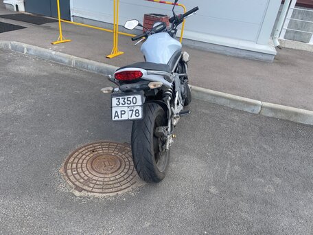 2009 Kawasaki ER-6N, белый, 300000 рублей, вид 4