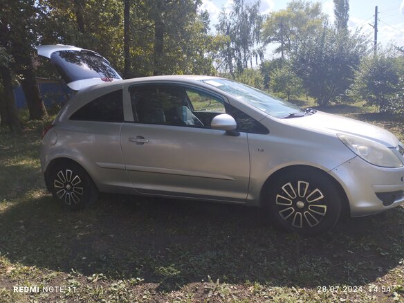 2007 Opel Corsa D, серебристый, 450000 рублей - вид 2