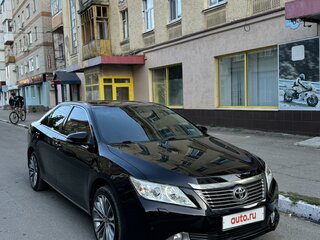 2011 Toyota Camry VII (XV50), чёрный, 2000000 рублей, вид 2