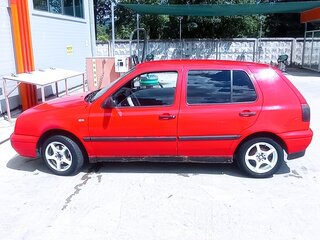 1997 Volkswagen Golf III, красный, 285000 рублей, вид 3