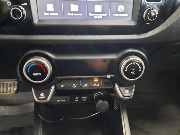 2020 Kia Rio X-Line IV, белый - вид 15