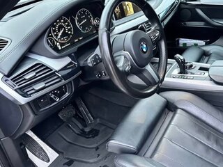 2016 BMW X5 50i III (F15), белый, 3250000 рублей, вид 3