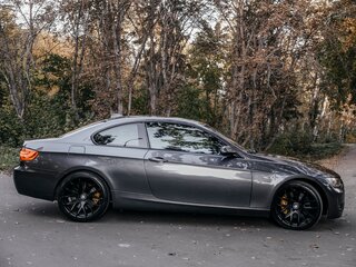 2008 BMW 3 серии 320d V (E90/E91/E92/E93), серый, 2390000 рублей, вид 2