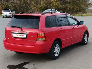 2003 Toyota Corolla Fielder IX (E120, E130), красный, 665000 рублей, вид 3
