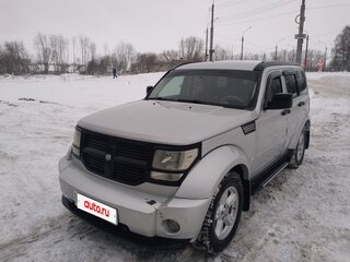 2007 Dodge Nitro, серебристый, 910000 рублей, вид 2