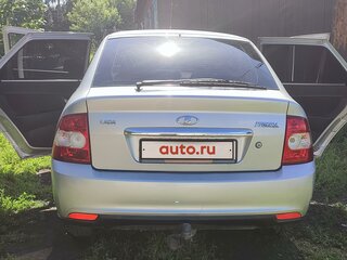 2014 Lada (ВАЗ) Priora I Рестайлинг, серебристый, 450000 рублей, вид 3