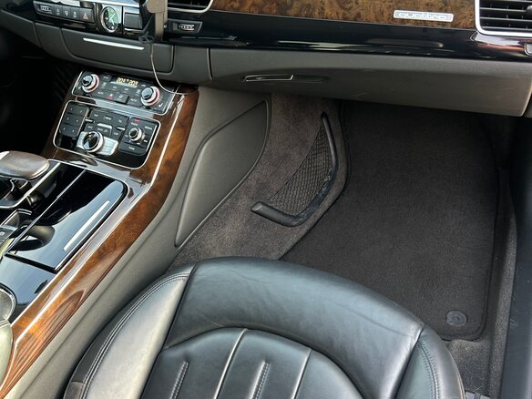 2015 Audi A8 III (D4) Рестайлинг, чёрный, 2750000 рублей - вид 10