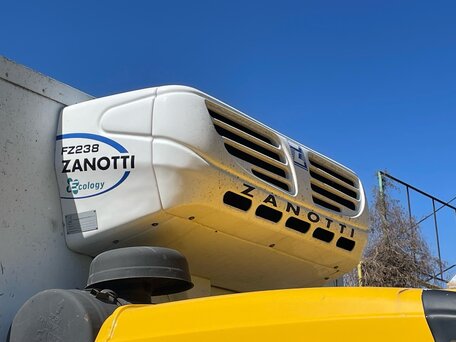 2008 КамАЗ 4308, оранжевый, 1050000 рублей, вид 2
