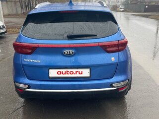 2019 Kia Sportage IV Рестайлинг, синий, 2450000 рублей, вид 3