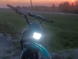 Regulmoto Seven Medalist 150E
