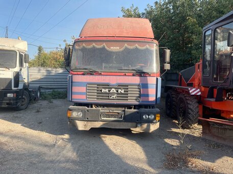 1994 MAN 24, красный, 1000000 рублей, вид 1