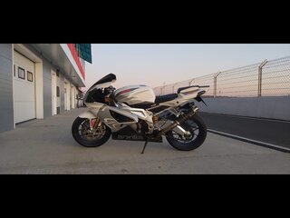 2009 Aprilia RSV1000 R, белый, 690000 рублей, вид 4