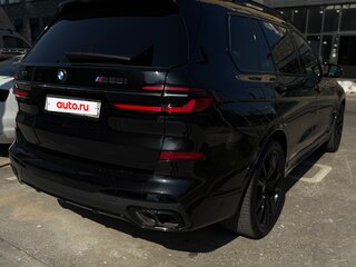 2023 BMW X7 M60i I (G07) Рестайлинг, белый, 12500000 рублей, вид 5