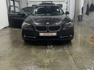 2013 BMW 5 серии 520i VI (F10/F11/F07) Рестайлинг, коричневый, 2630000 рублей, вид 1