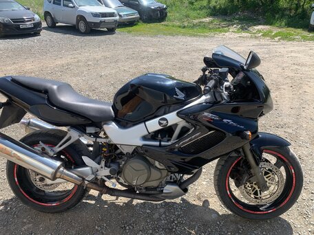 2005 Honda VTR 1000, чёрный, 360000 рублей, вид 4