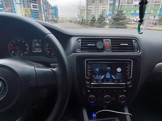 2012 Volkswagen Jetta VI, чёрный, 900000 рублей, вид 3