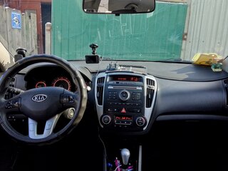 2011 Kia Ceed I Рестайлинг, бежевый, 900000 рублей, вид 4