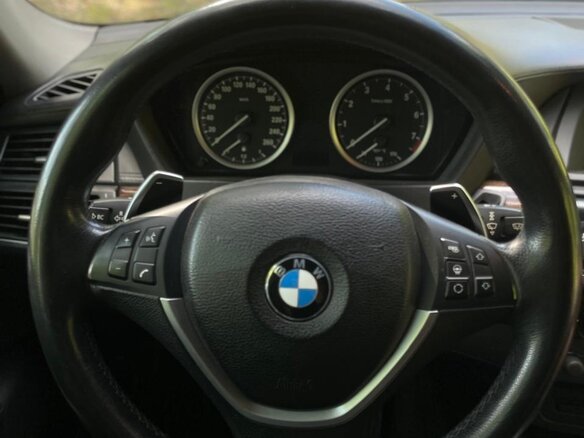 2013 BMW X6 35i I (E71) Рестайлинг, чёрный, 2350000 рублей - вид 8