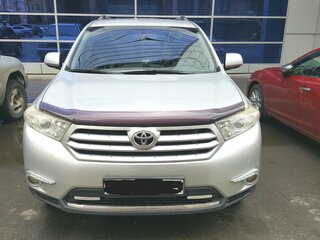 2011 Toyota Highlander II (XU40) Рестайлинг, серебристый, 1700000 рублей, вид 1