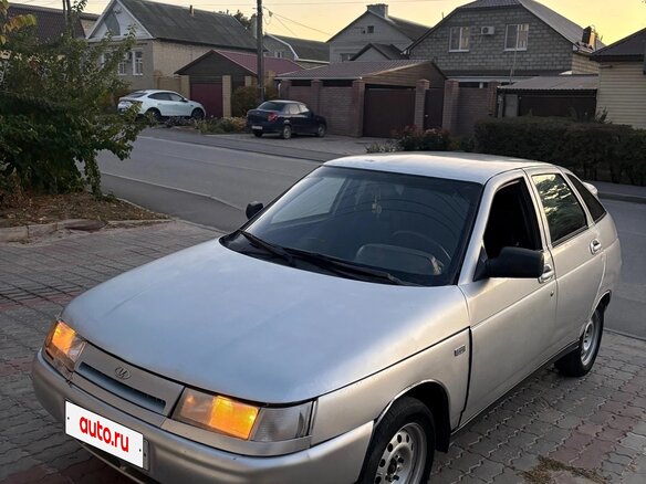 2004 Lada (ВАЗ) 2112, серебристый, 85000 рублей