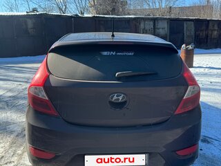 2011 Hyundai Solaris I, фиолетовый, 850000 рублей, вид 3