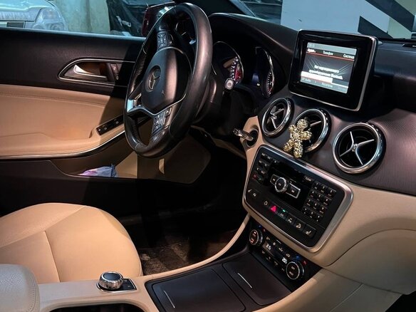 2014 Mercedes-Benz GLA 250 I (X156), красный, 2100000 рублей - вид 4