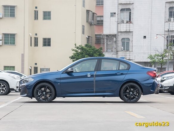 2023 BMW 1 серии 120i III (F52) Рестайлинг, синий, 2270900 рублей - вид 5