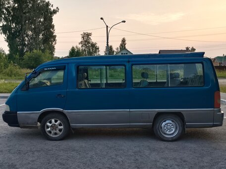 2000 SsangYong Istana, синий, 290000 рублей, вид 2