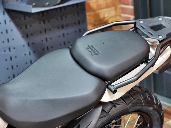 2026 Royal Enfield Himalayan, бежевый, 573000 рублей - вид 11