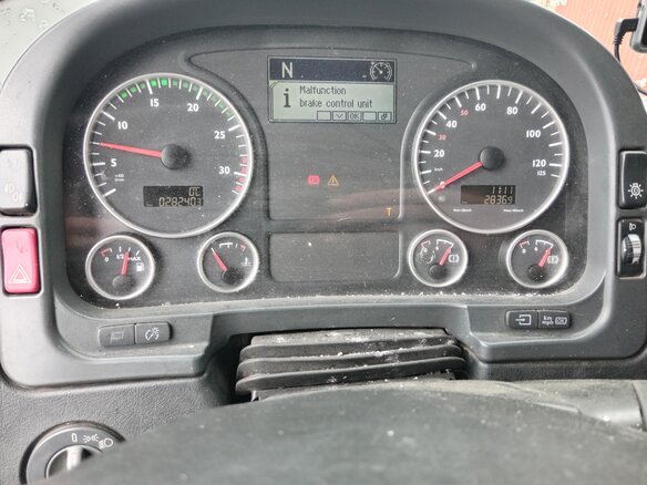 2010 MAN TGL, зелёный, 4000000 рублей - вид 6