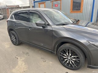 2017 Mazda CX-5 II, серый, 1960000 рублей, вид 3