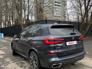 2019 BMW X5 30d IV (G05/G18), серый, 6500000 рублей, вид 4