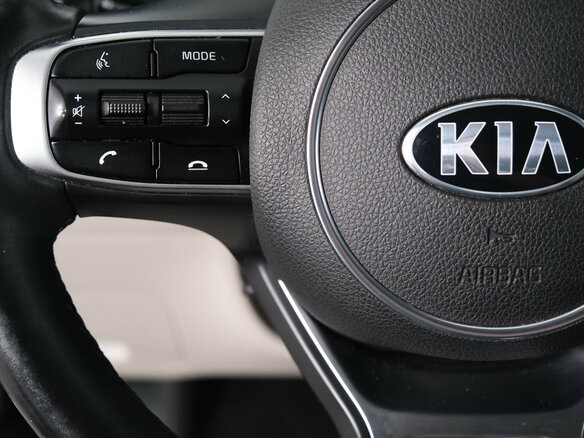 2021 Kia K5 III, синий, 2650000 рублей - вид 14
