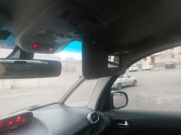 2010 Citroen C3 Picasso I, золотистый, 590000 рублей - вид 36