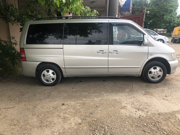 2000 Mercedes-Benz Vito, серебристый - вид 3