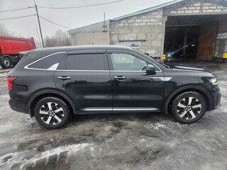 2020 Kia Sorento IV, чёрный, 2950000 рублей, вид 3