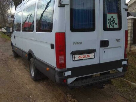 2006 Iveco Daily, белый, 2700000 рублей, вид 2