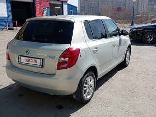 2012 Skoda Fabia II Рестайлинг, золотистый, 740000 рублей, вид 4