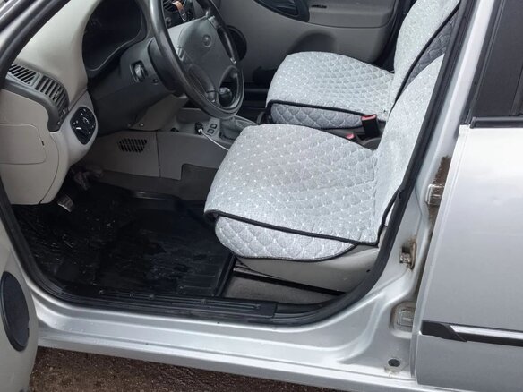 2011 Lada (ВАЗ) Kalina I, серебристый, 360000 рублей - вид 5