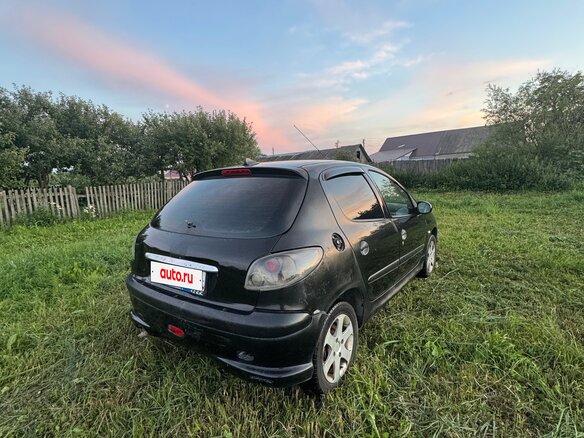 2005 Peugeot 206, чёрный - вид 4
