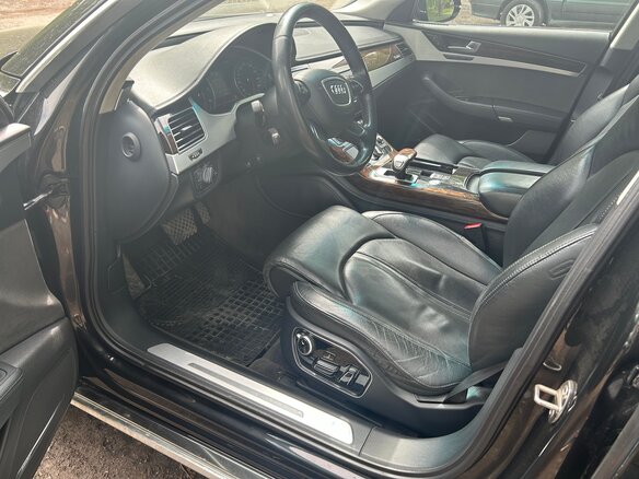 2010 Audi A8 III (D4), чёрный, 1350000 рублей - вид 7