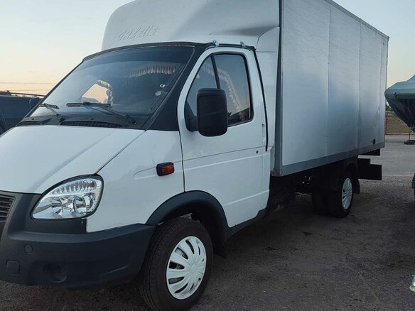 2013 ГАЗ ГАЗель (3302), белый, 1100000 рублей