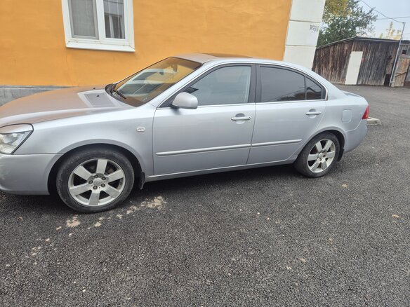 2006 Kia Magentis II, серебристый, 500000 рублей - вид 4