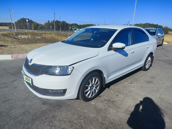 2020 Skoda Rapid I Рестайлинг, белый, 1470000 рублей