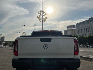 2018 Mercedes-Benz X-Класс 250 d I, белый, 3800000 рублей, вид 4