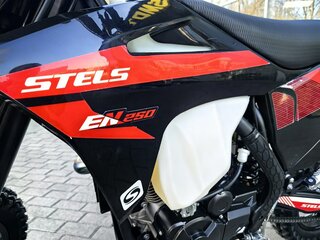2026 Stels 250 Enduro, чёрный, 164000 рублей, вид 5