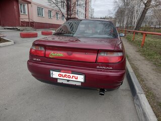 1993 Toyota Carina VI (T190), красный, 300000 рублей, вид 3
