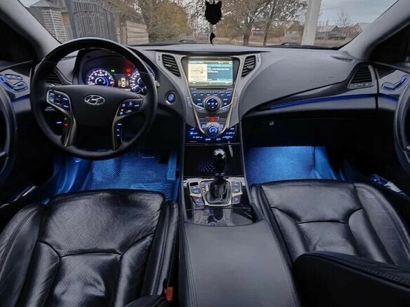 2012 Hyundai Grandeur V, чёрный, 900000 рублей - вид 9