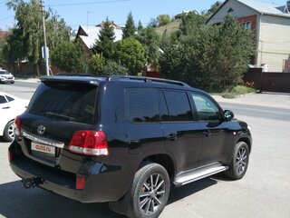 2011 Toyota Land Cruiser 200 Series, чёрный, 4900000 рублей, вид 4