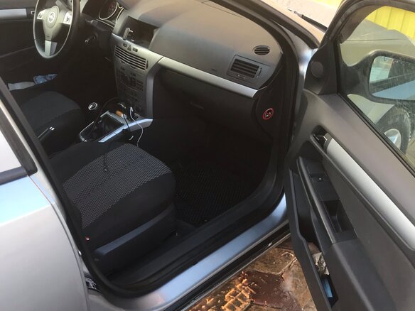 2012 Opel Astra H Рестайлинг, серый, 700000 рублей - вид 11